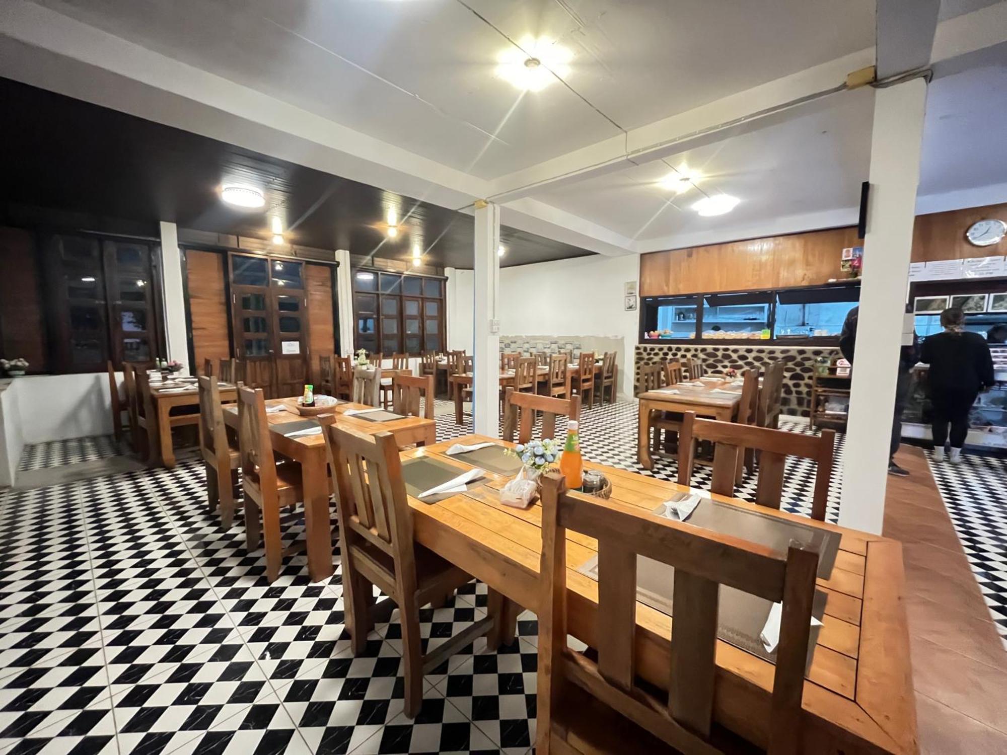 Sanhak Guesthouse 1 Ban Nahin-Nai ภายนอก รูปภาพ