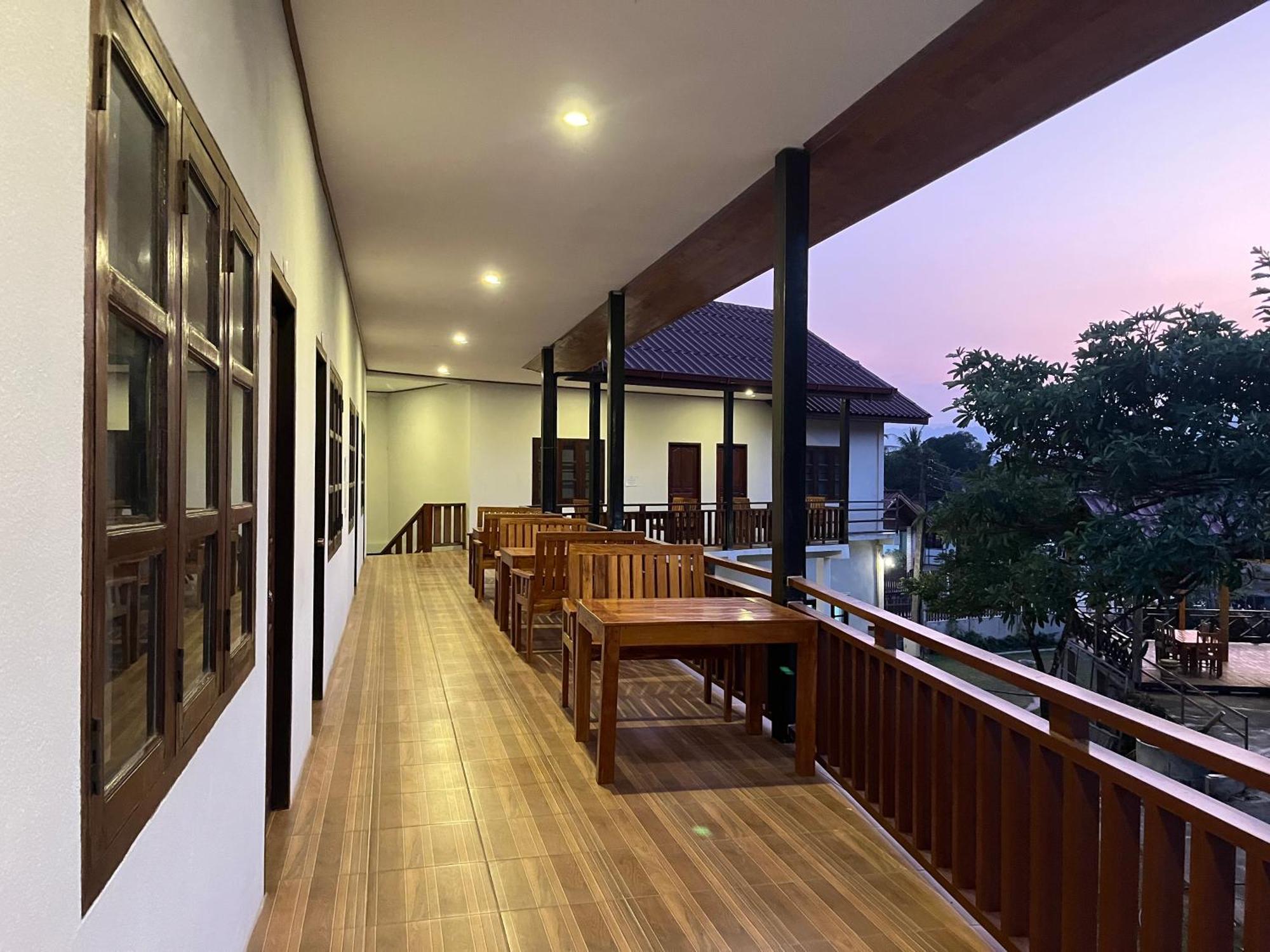 Sanhak Guesthouse 1 Ban Nahin-Nai ภายนอก รูปภาพ