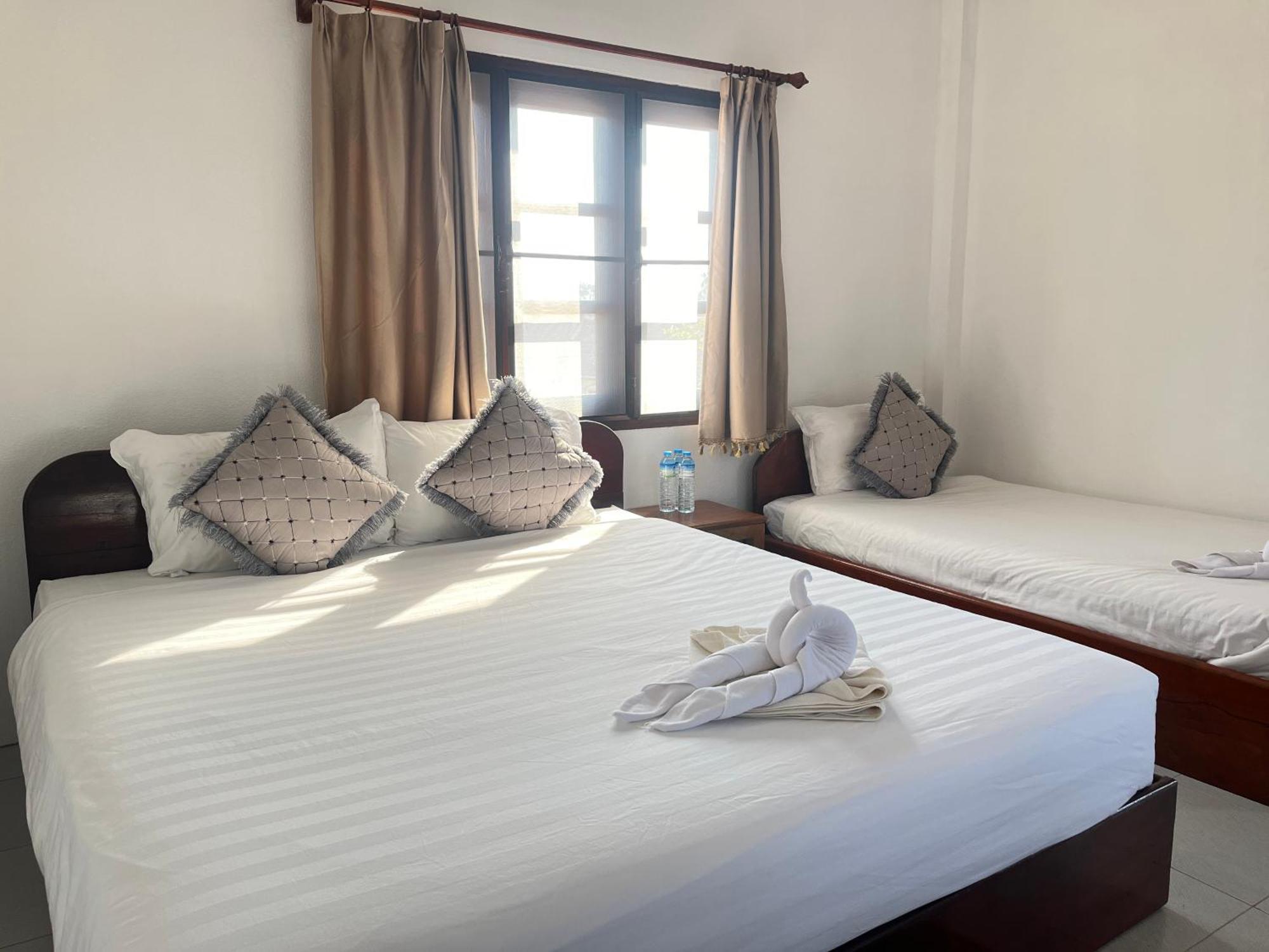 Sanhak Guesthouse 1 Ban Nahin-Nai ภายนอก รูปภาพ