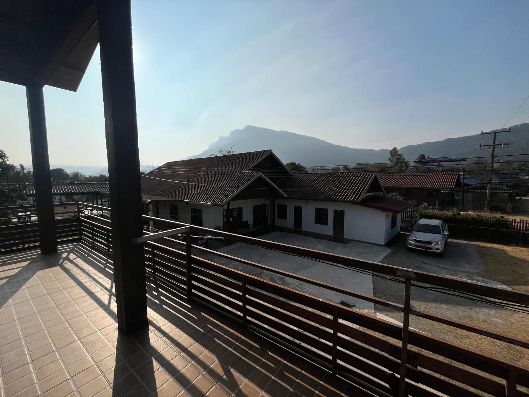 Sanhak Guesthouse 1 Ban Nahin-Nai ภายนอก รูปภาพ